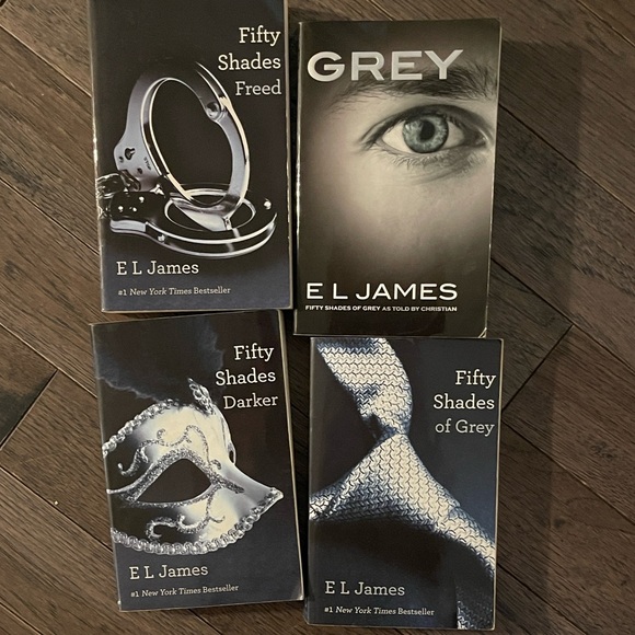 Fifty Shades Trilogy Book Set plus GREY - Picture 1 of 5